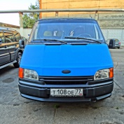 Ford Tranzit (цвет голубой + чёрный)